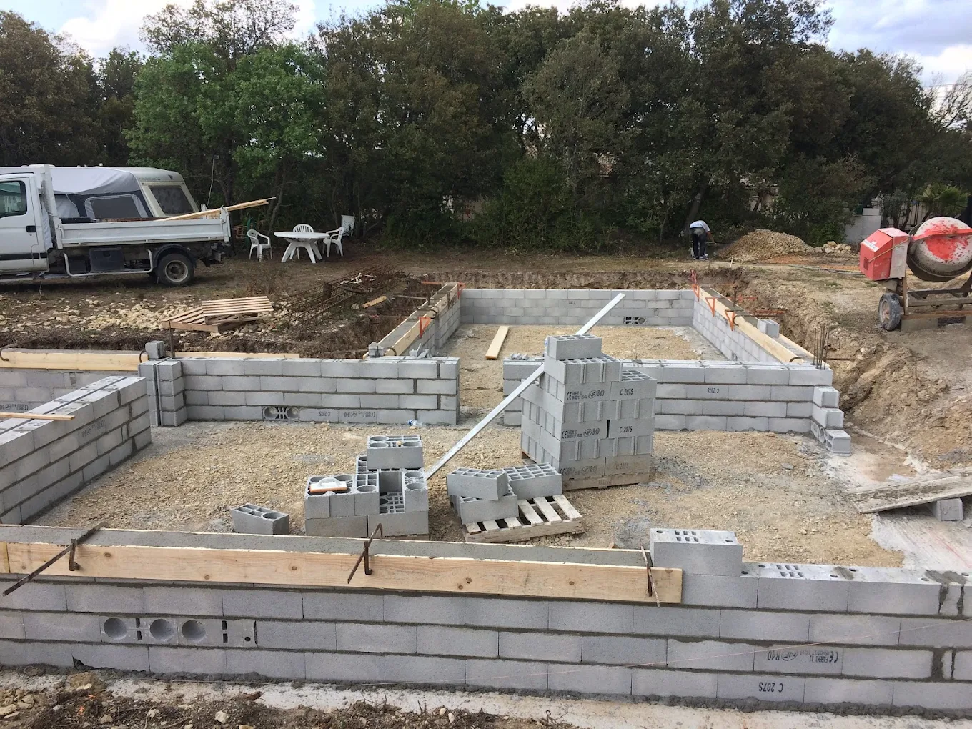 Construction en blocs et gros oeuvre dans le Verdon