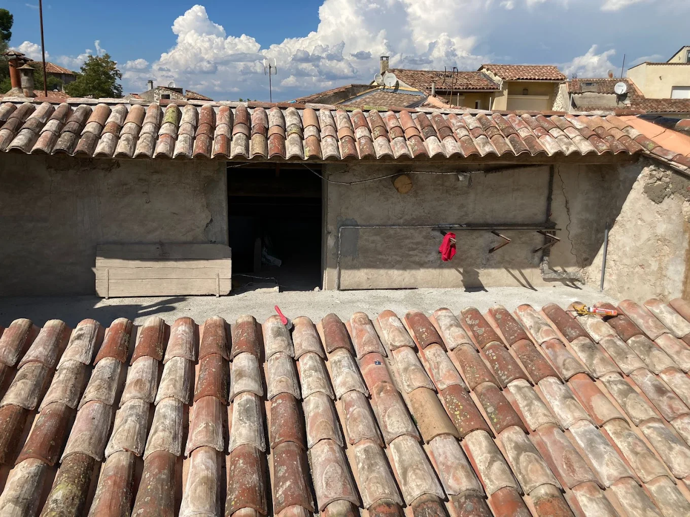 Travaux de couverture sur toiture traditionnelle dans le Verdon